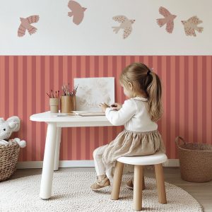 Papier peint rayures Hibiscus – Rose Saumon & Brique