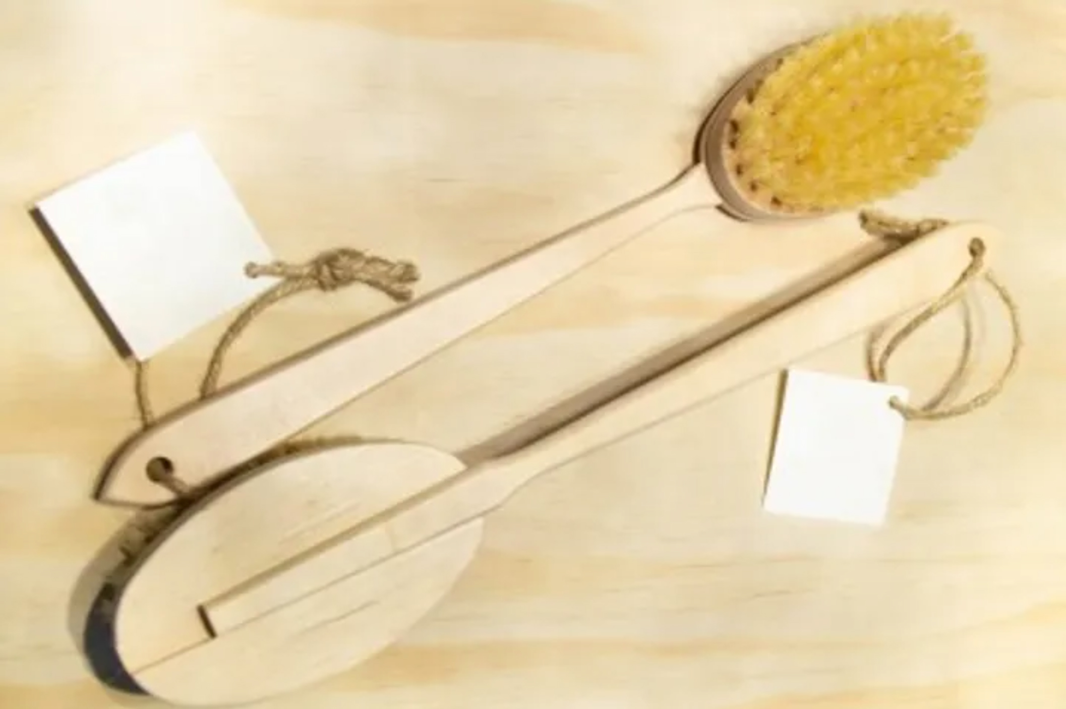 BROSSE À CORPS EN BOIS