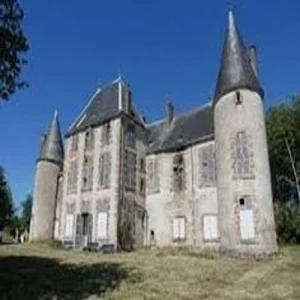 Château abandonné de Myennes