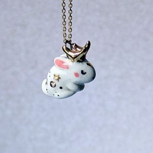Pendentif Porcelaine : Jackalope Endormi